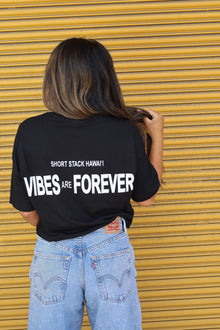  * VIBES ARE FOREVER - crop tee