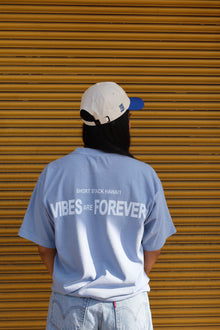  NEW- VIBES ARE FOREVER - Heavy weight tee